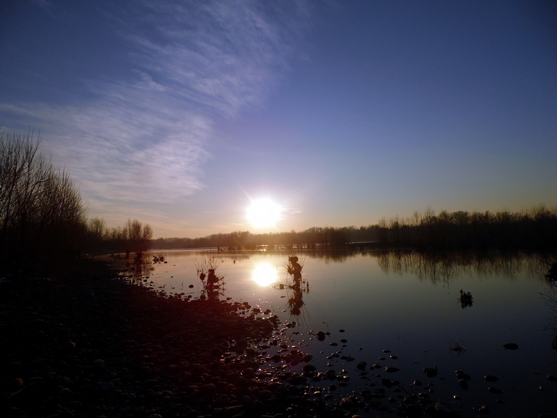 Tramonto invernale sul Ticino